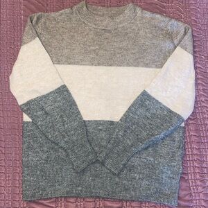 EUC H&M Sweater